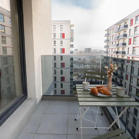 Soni Exclusive Plaza With Private Parking & Self Check-in Apartment *