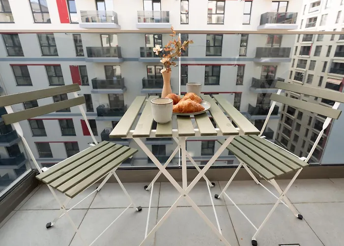 Soni Exclusive Plaza With Private Parking & Self Check-in * Bukarest