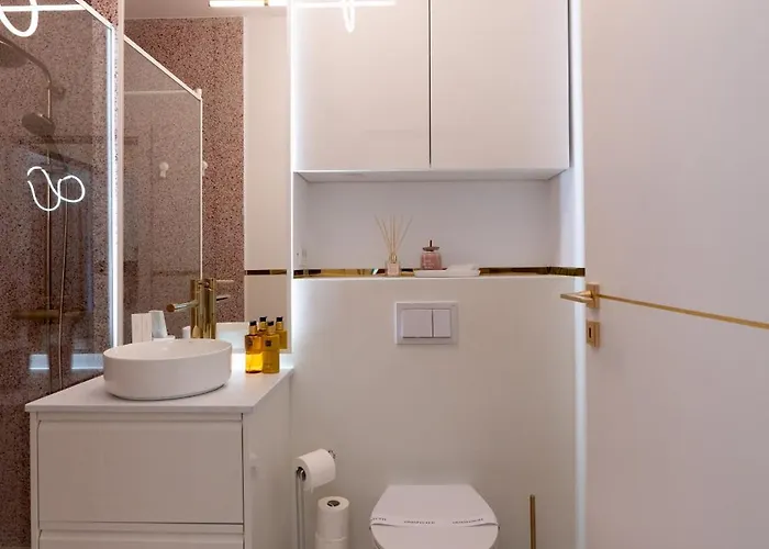 Soni Exclusive Plaza With Private Parking & Self Check-in Апартаменти *