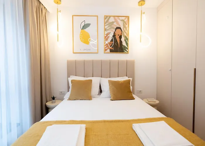 Lägenhet Soni Exclusive Plaza With Private Parking & Self Check-in *